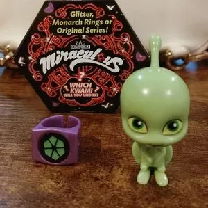 ZAGG | Toys | Wayzz Stompp Miraculous Monarch Ring Kwami Box | Poshmark